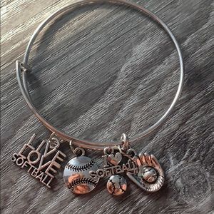 I love softball bracelet